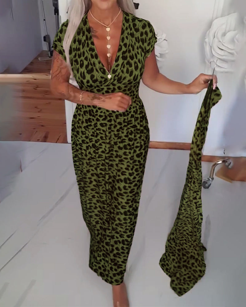 Elegant Leopard Print Dress with V-Neck