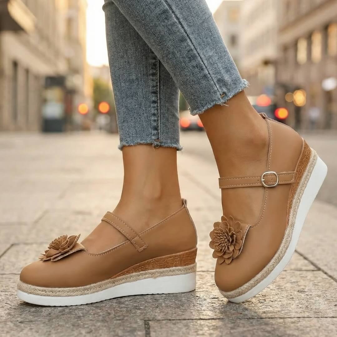 Roselle Bloom Platforms