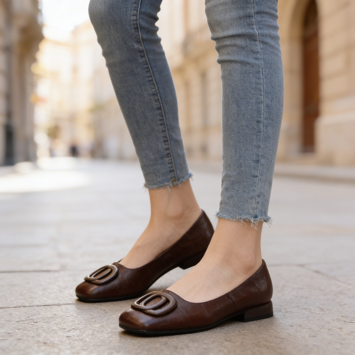 Opium Leather Flats