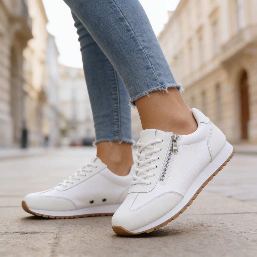 Solvana Classic Sneaker